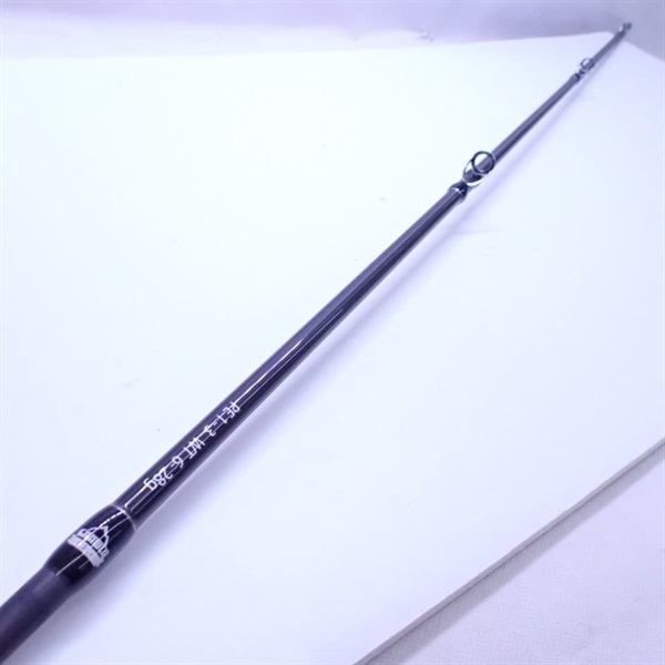 ビームス　クローラ８．３Ｌ＋